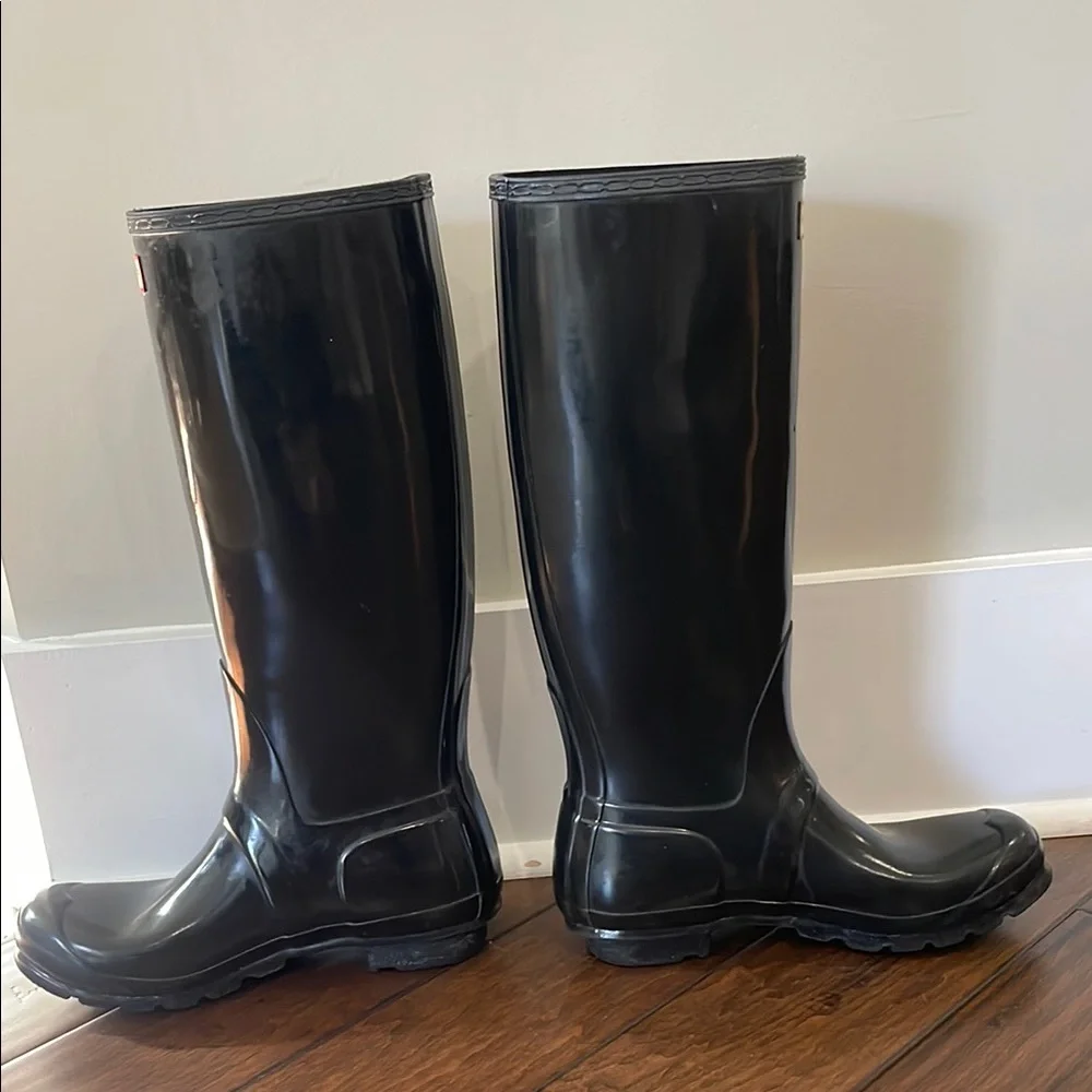 Hunter Tall Black Rain Boots - Picture 2 of 15